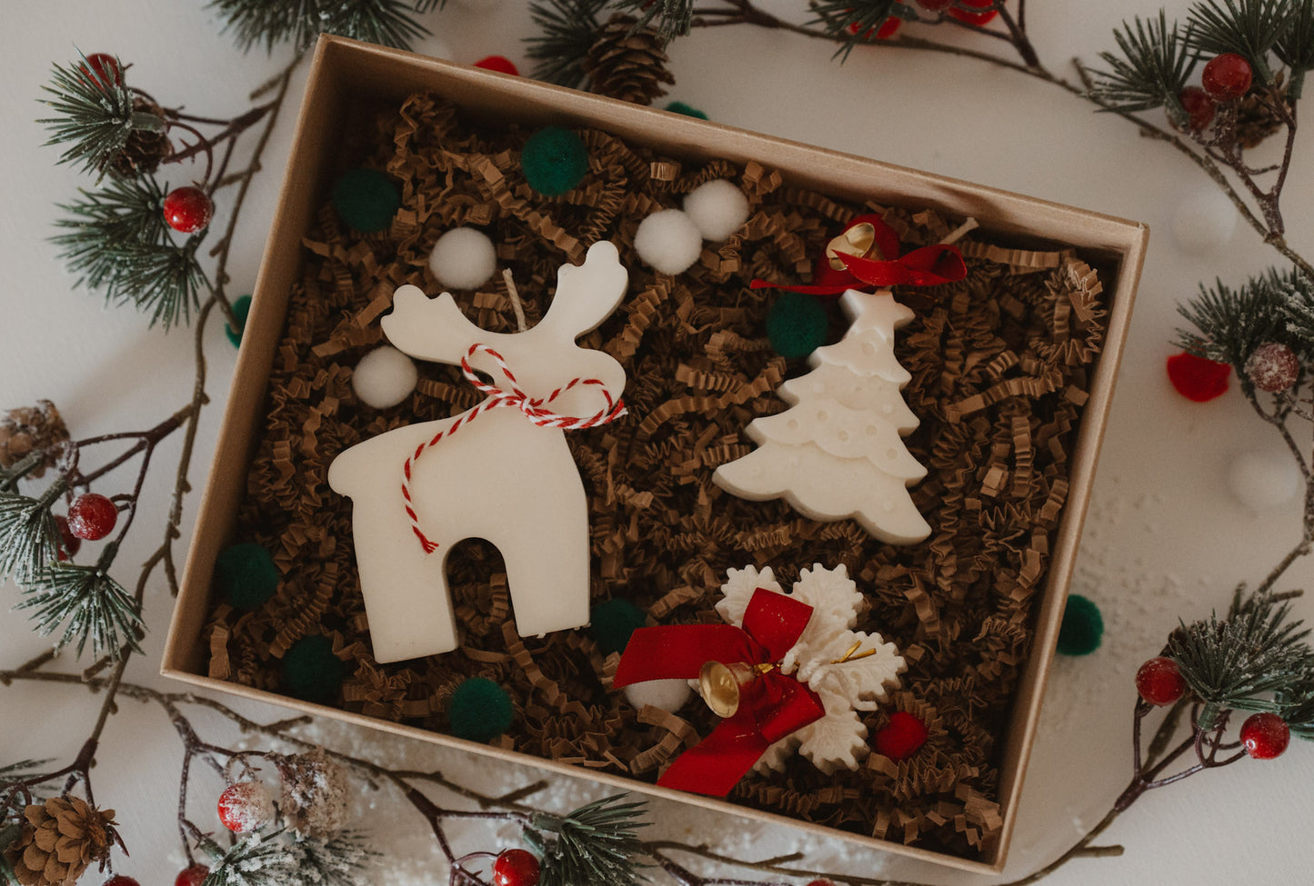 Samostoječe svečke – praznična kolekcija z dušo